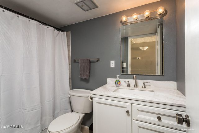 7436 E CHAPARRAL Road B204, Scottsdale, AZ 85250