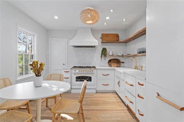 716 Stokeswood Avenue SE 2B, Atlanta, GA 30313