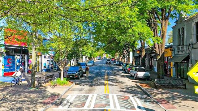 716 Stokeswood Avenue SE 2B, Atlanta, GA 30313