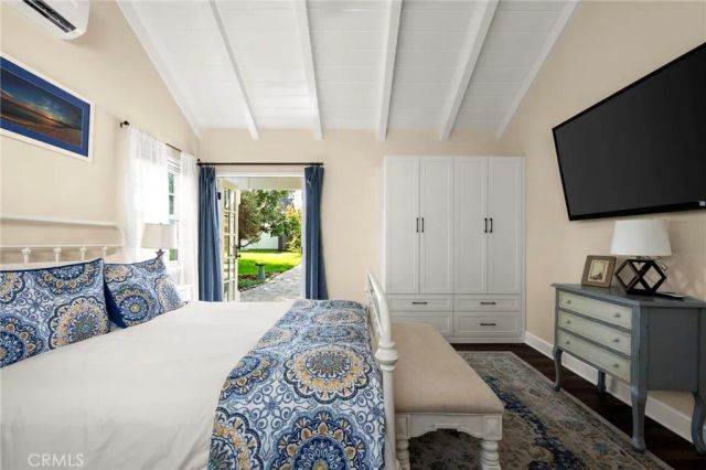23534 Hatteras Street, Woodland Hills, CA 91367