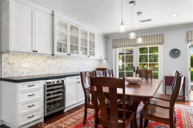 23534 Hatteras Street, Woodland Hills, CA 91367