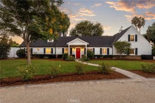 23534 Hatteras Street, Woodland Hills, CA 91367