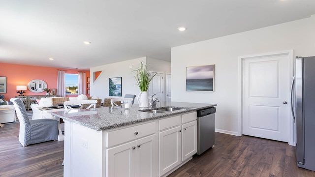 1008 Bear Bone Dr, Conway, SC 29526