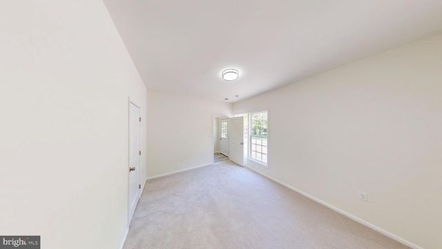729 W WATERSVILLE RD, Mount Airy, MD 21771