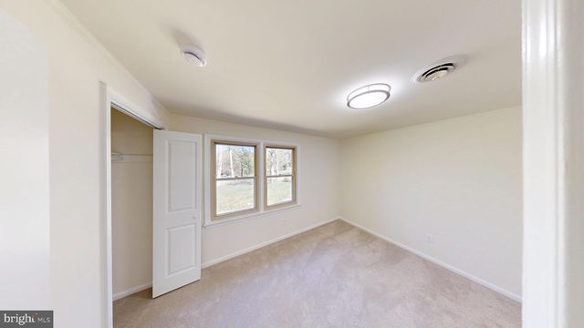 729 W WATERSVILLE RD, Mount Airy, MD 21771