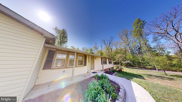 729 W WATERSVILLE RD, Mount Airy, MD 21771