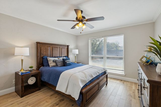 7040 Oakbluff Drive, Dallas, TX 75254