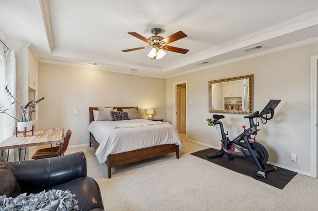 7040 Oakbluff Drive, Dallas, TX 75254