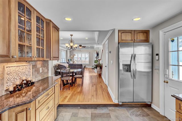 219 Hyman Avenue, West Islip, NY 11795