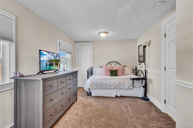 219 Hyman Avenue, West Islip, NY 11795