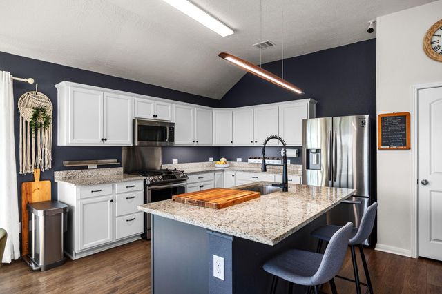 1046 Bending Trail Drive, Tomball, TX 77375