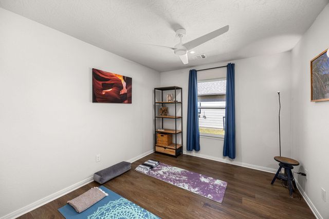 1046 Bending Trail Drive, Tomball, TX 77375