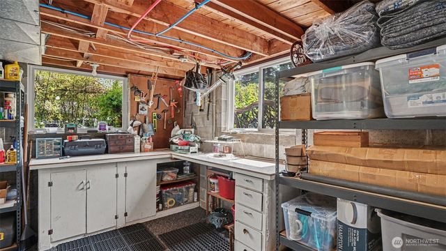 1335 N 180th Street, Shoreline, WA 98133