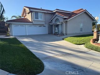 2000 Citrus wood, Riverside, CA 92503