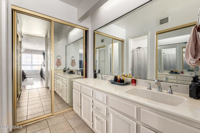 925 N COLLEGE Avenue G126, Tempe, AZ 85288