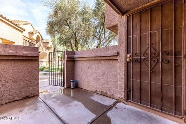 925 N COLLEGE Avenue G126, Tempe, AZ 85288