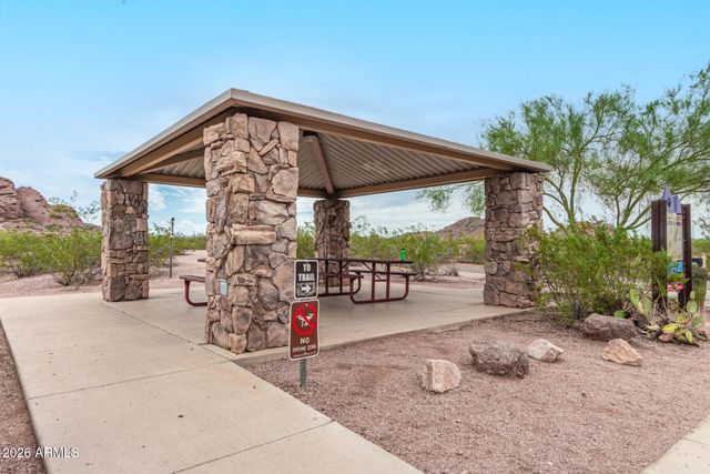 925 N COLLEGE Avenue G126, Tempe, AZ 85288