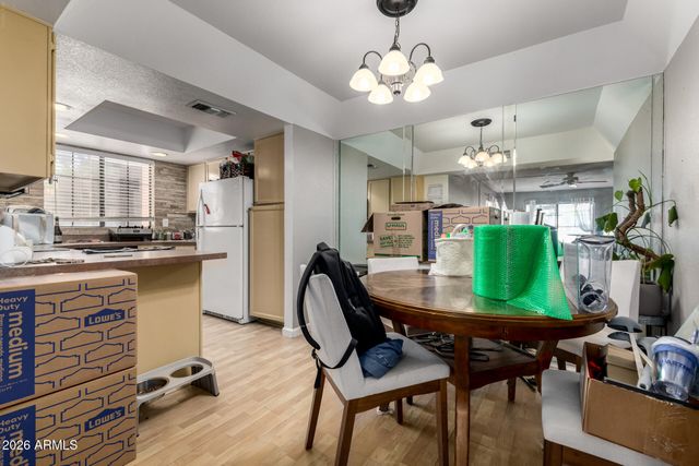 925 N COLLEGE Avenue G126, Tempe, AZ 85288