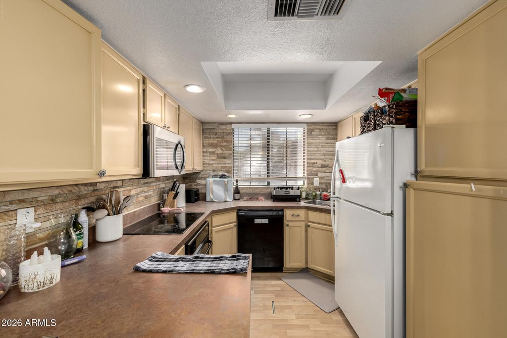 925 N COLLEGE Avenue G126, Tempe, AZ 85288 — photo 2