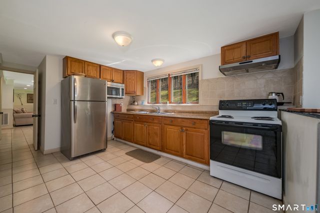 408-R Stage Coach Road, Durham, CT 06422