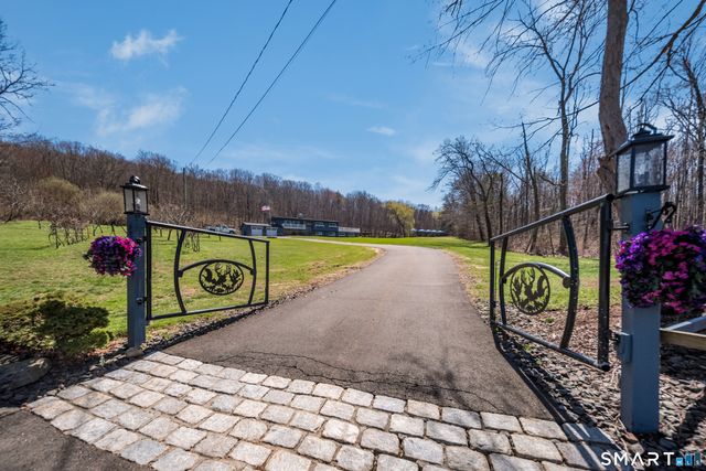 408-R Stage Coach Road, Durham, CT 06422