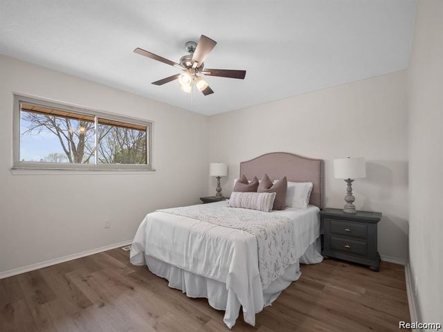 4288 LIN Drive, Sterling Heights, MI 48310