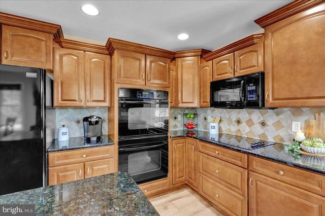 165 SYCAMORE BLVD, Pottstown, PA 19464