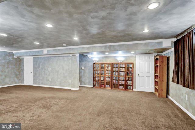 165 SYCAMORE BLVD, Pottstown, PA 19464