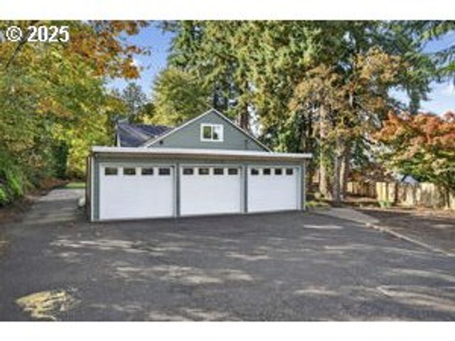 14515 Se WILD ROSE Ln, Milwaukie, OR 97267