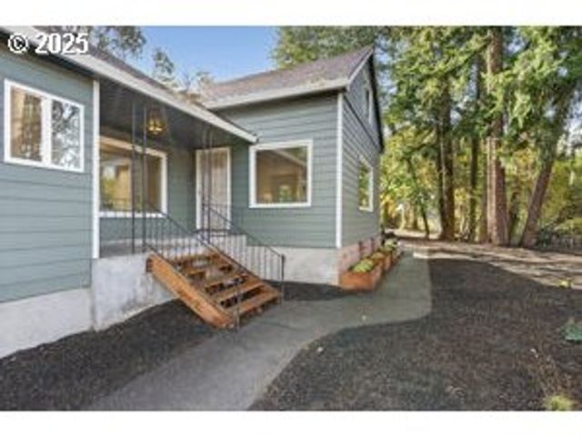 14515 Se WILD ROSE Ln, Milwaukie, OR 97267