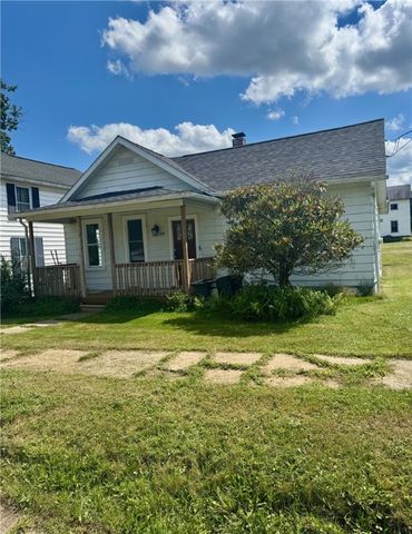 223 Emlenton St, St Petersburg, PA 16054