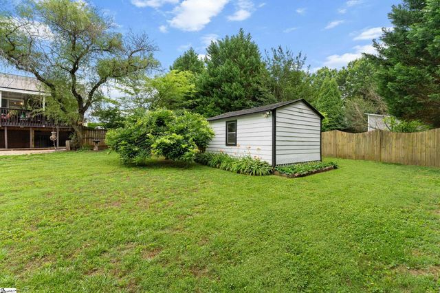 5 Lillians Lane, Greer, SC 29651