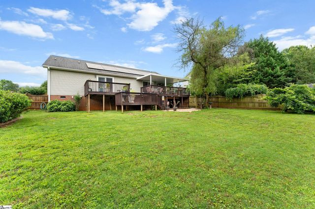5 Lillians Lane, Greer, SC 29651