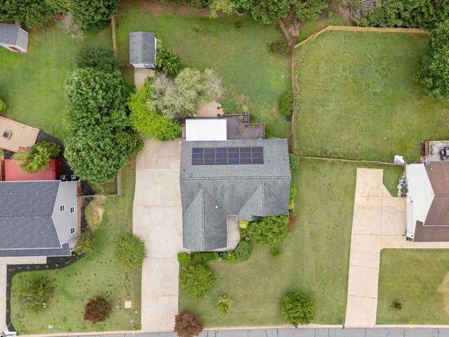 5 Lillians Lane, Greer, SC 29651
