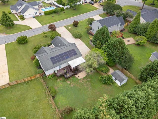 5 Lillians Lane, Greer, SC 29651
