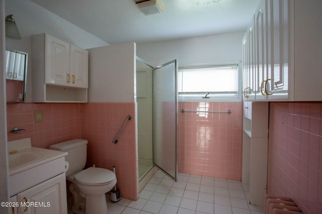 13 1st Street, Rumson, NJ 07760