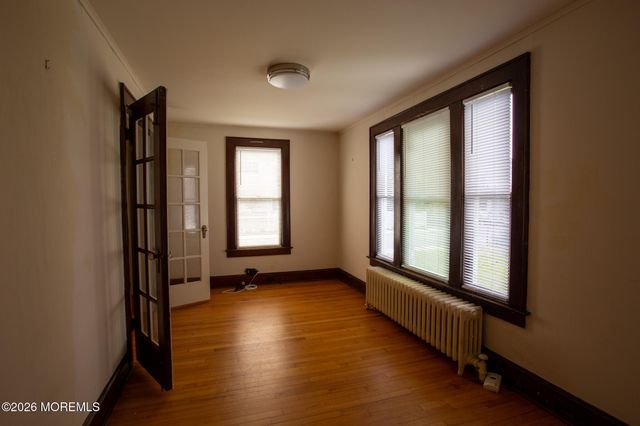 13 1st Street, Rumson, NJ 07760
