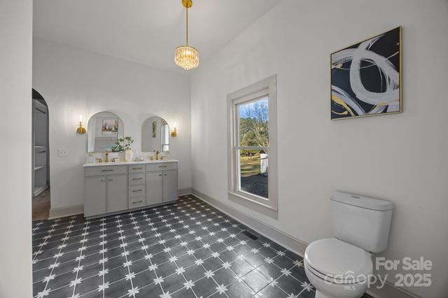 529 N Main Street, Salisbury, NC 28144