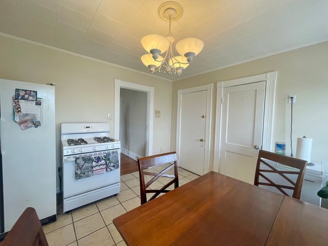 94 Saint Andrew 3, Boston, MA 02128