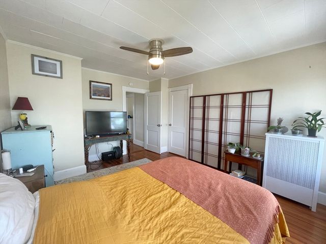 94 Saint Andrew 3, Boston, MA 02128