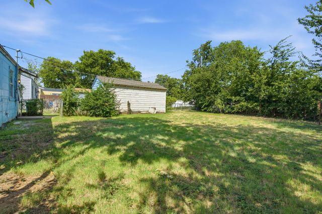 2529 Shropshire Street, Fort Worth, TX 76105