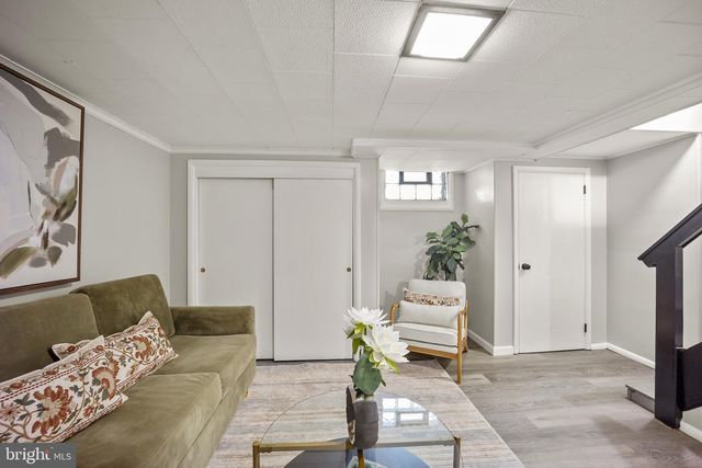 1350 KIMBERLY DR, Philadelphia, PA 19151