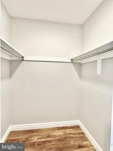 1 FOXBOROUGH CT, Medford, NJ 08055