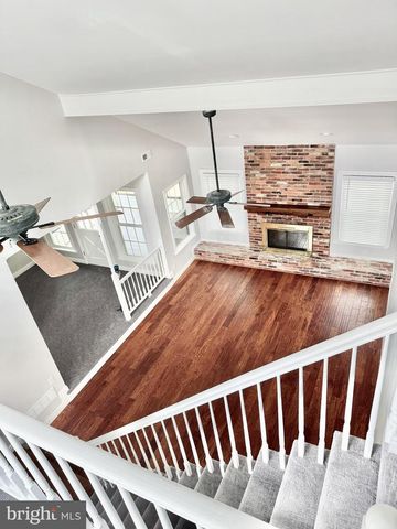 1 FOXBOROUGH CT, Medford, NJ 08055