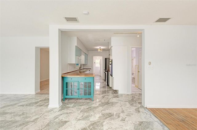 6311 2ND AVENUE W, Bradenton, FL 34209