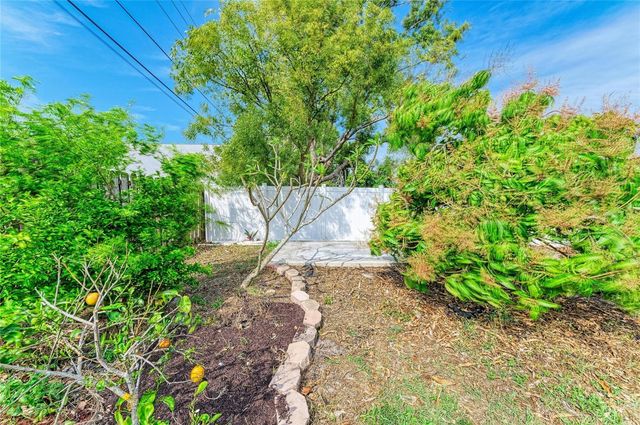 6311 2ND AVENUE W, Bradenton, FL 34209