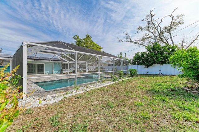 6311 2ND AVENUE W, Bradenton, FL 34209