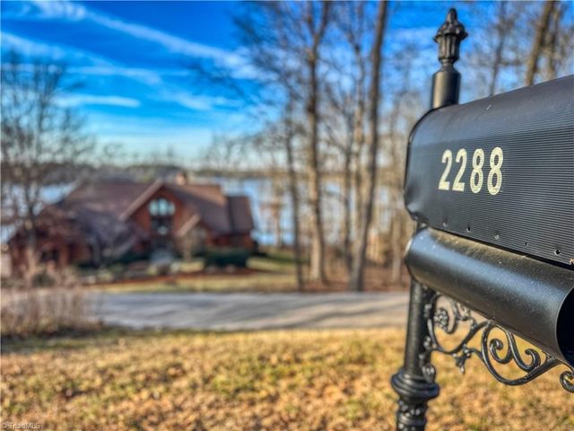 2288 Rocky Cove Lane, Denton, NC 27239