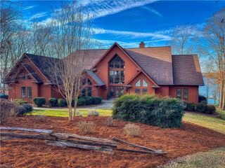 2288 Rocky Cove Lane, Denton, NC 27239