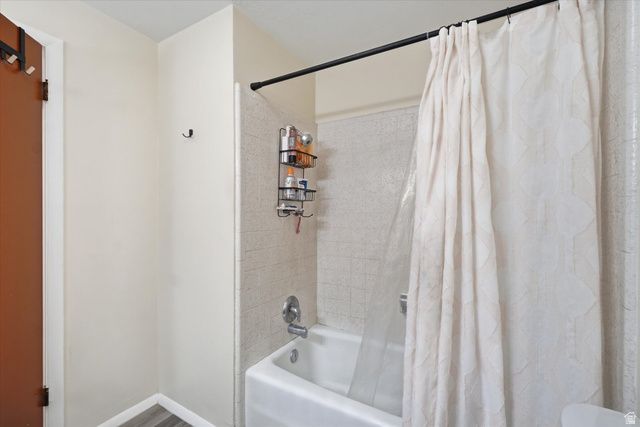 2570 W BLAKE DR, Taylorsville, UT 84129